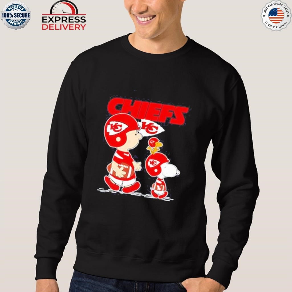 Snoopy Charlie Playing Kansas City Chiefs Shirt - High-Quality