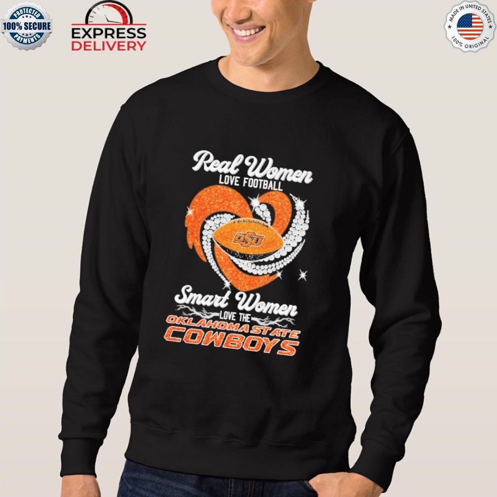 Real women love football smart women love the Chicago Bears shirt