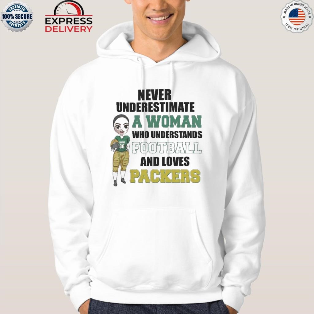 Never Underestimate A Woman Who Understands Football And Loves Tom Brady  Shirt - Guineashirt Premium ™ LLC