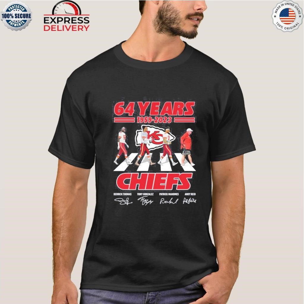 Kansas City Chiefs 2022 AFC West Champions Thank You For The Memories  Signatures T-shirt in 2023